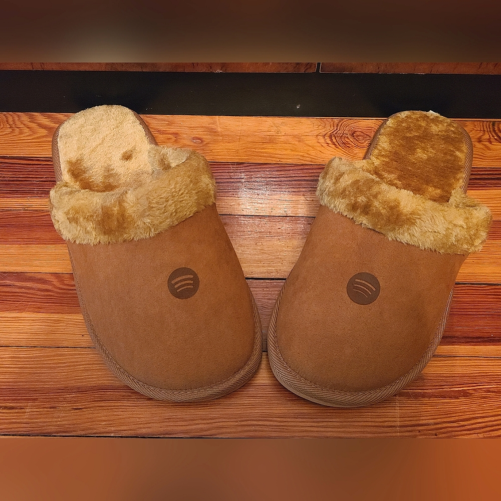 Spotify exclusive merch, faux fur lined - Men's lounge slippers